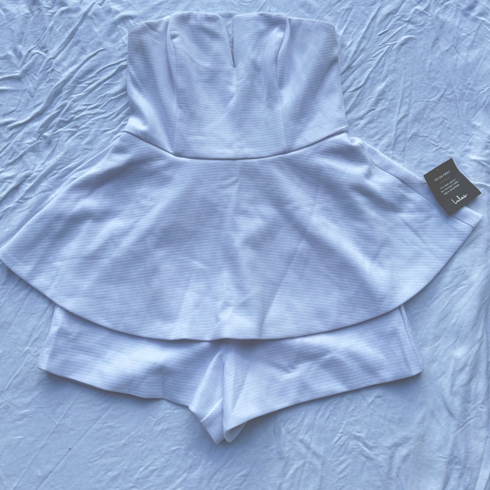 NWT Lulus white romper/ dress (S)